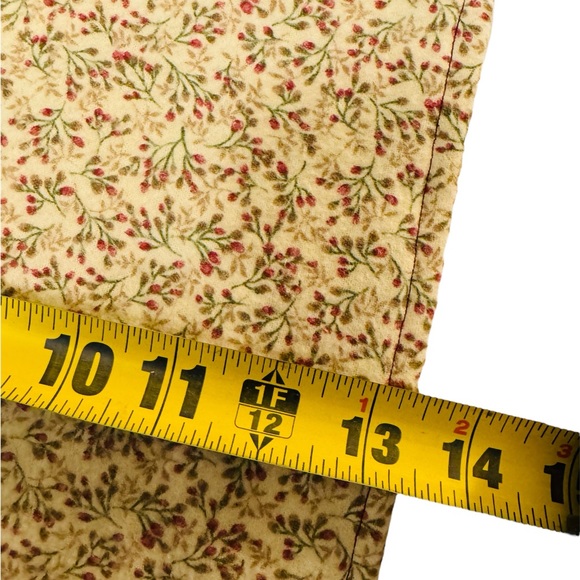 Handmade table runner - Picture 9 of 9